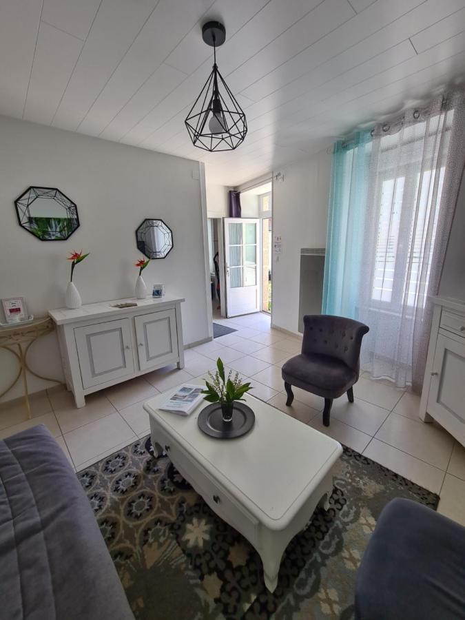 Gîte la Belle Vallée maison indépendante 80m2, 2 chambres à 10 min du Puy du Fou Treize-Vents Exterior foto